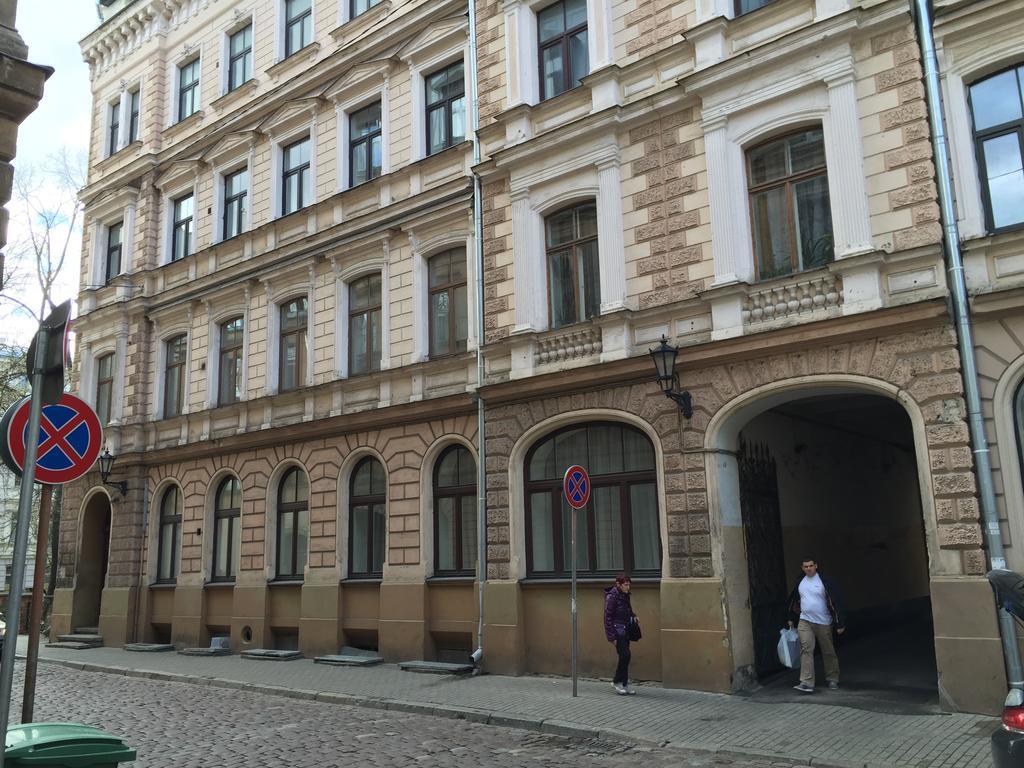 Apartment In The Heart Of Old Riga Exterior photo